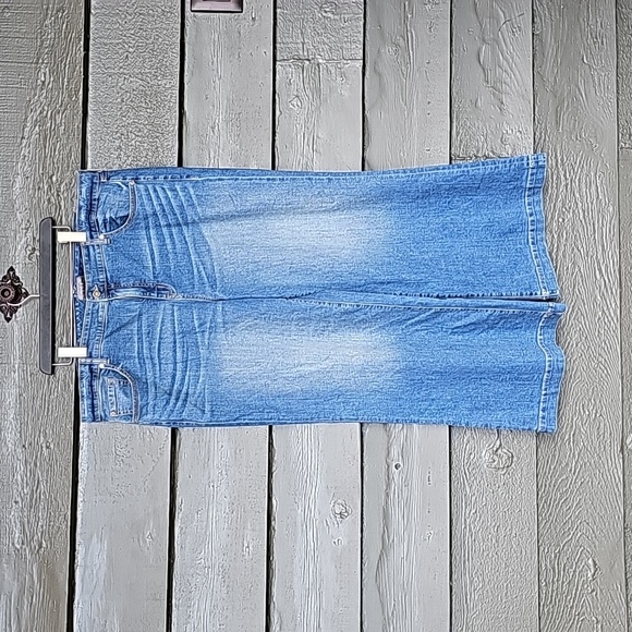 TORRID Jeans Wide Leg Vintage Stretch High-Rise Jean - Picture 5 of 12